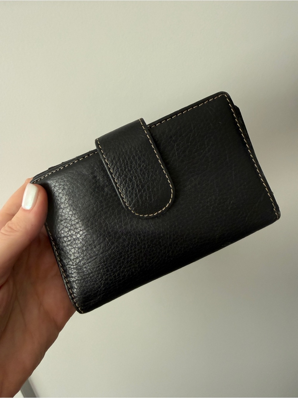 Black Genuine Leather Organizer Wallet | Snap Closure | Card Slots & Coin Purse - Picture 2 of 8